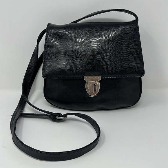 Desmo Handbags - Desmo Vintage Black Leather Adjustable Strap Crossbody Purse